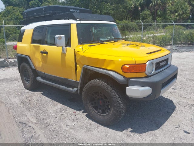 2007 TOYOTA FJ CRUISER 