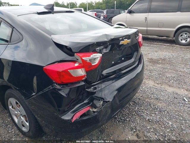2017 Chevrolet CRUZE LS AUTO 照片 6