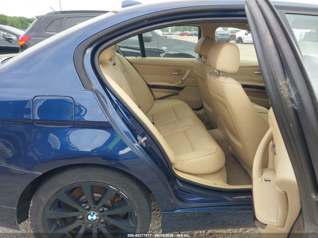 صورة 8 لـ 2011 BMW 328I XDRIVE