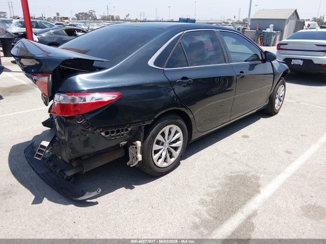 2015 Toyota CAMRY LE — фото 4