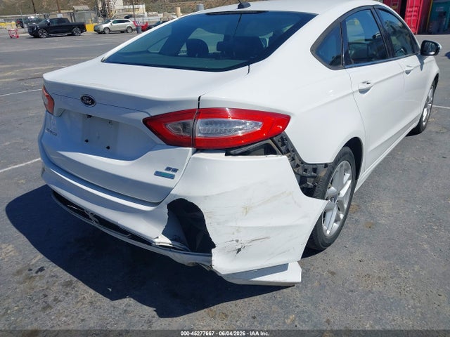 FORD FUSION SE - 6