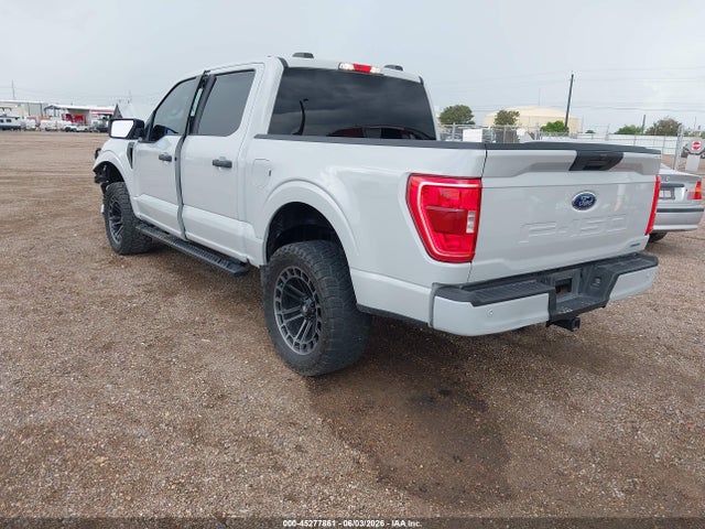 2023 FORD F-150 XL 3