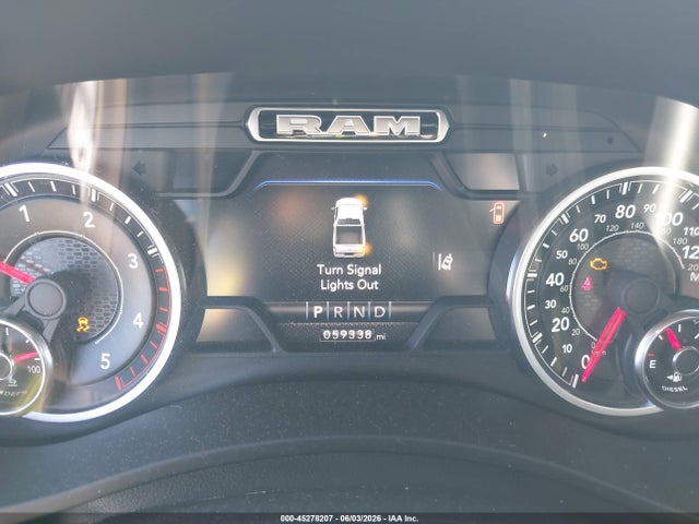 2021 RAM 2500 LARAMIE 4X4 6'4 BOX — фото 7