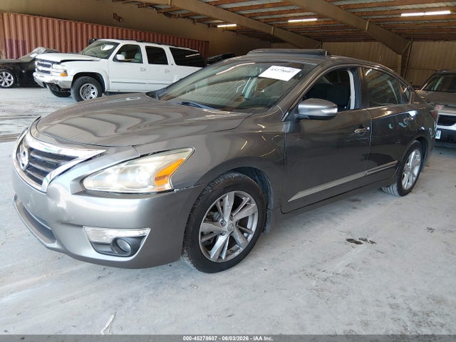 2014 Nissan ALTIMA 2.5 SV 照片 2