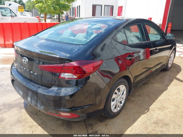2020 Hyundai ELANTRA SE 照片 4