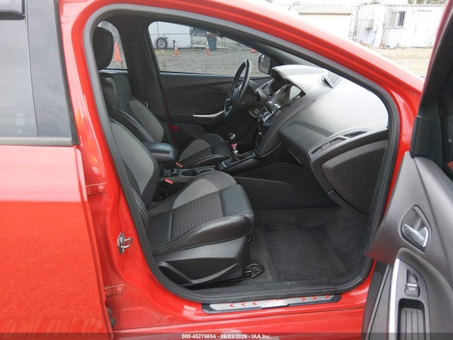 صورة 5 لـ 2014 FORD FOCUS ST
