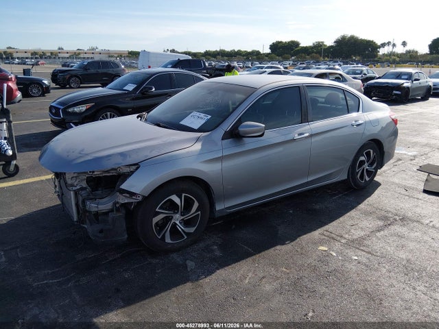 2017 Honda ACCORD LX — фото 2