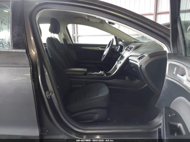 صورة 5 لـ 2020 FORD FUSION HYBRID SE