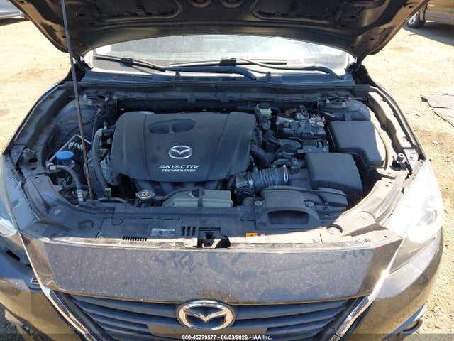 صورة 10 لـ 2015 Mazda MAZDA3 I TOURING