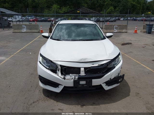 2018 Honda CIVIC LX — фото 6