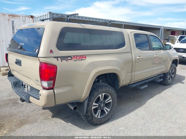 2016 Toyota TACOMA TRD SPORT photo 4