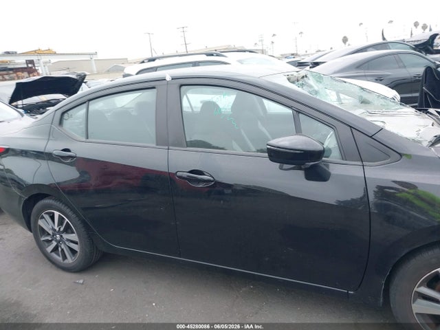 2021 NISSAN VERSA SV XTRONIC CVT 14