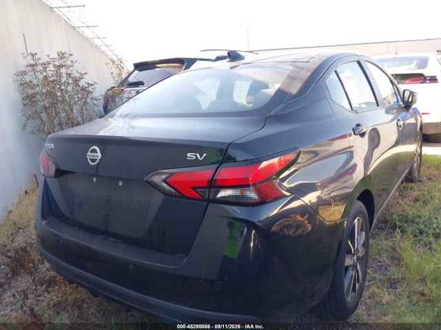 2021 NISSAN VERSA SV XTRONIC CVT 4