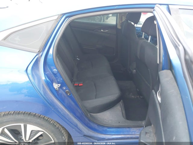 صورة 8 لـ 2017 Honda CIVIC EX-T