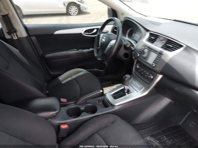 NISSAN SENTRA SR - 5