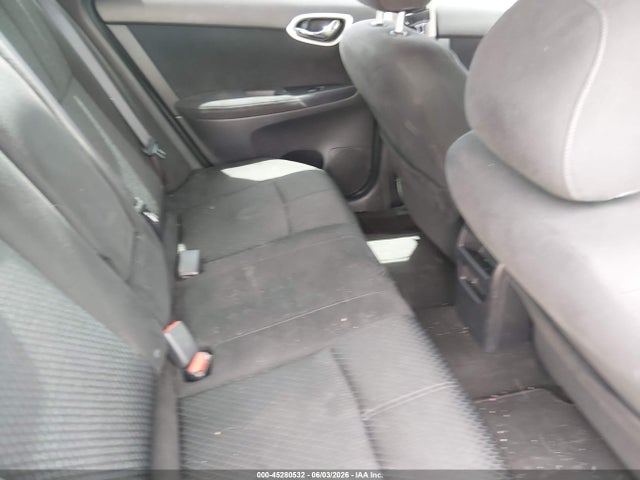 NISSAN SENTRA SR - 8