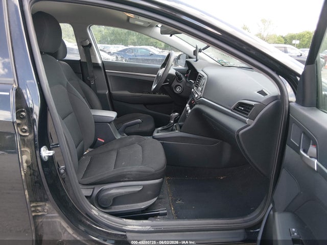 2020 Hyundai ELANTRA SE photo 5