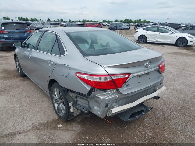 صورة 3 لـ 2016 Toyota CAMRY SE