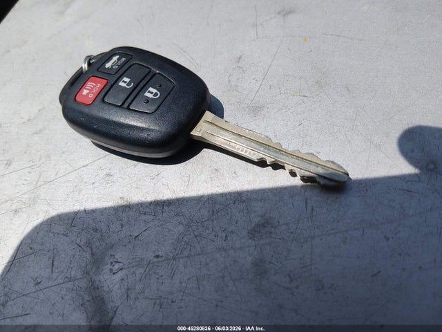 2013 Toyota CAMRY SE thumbnail 11