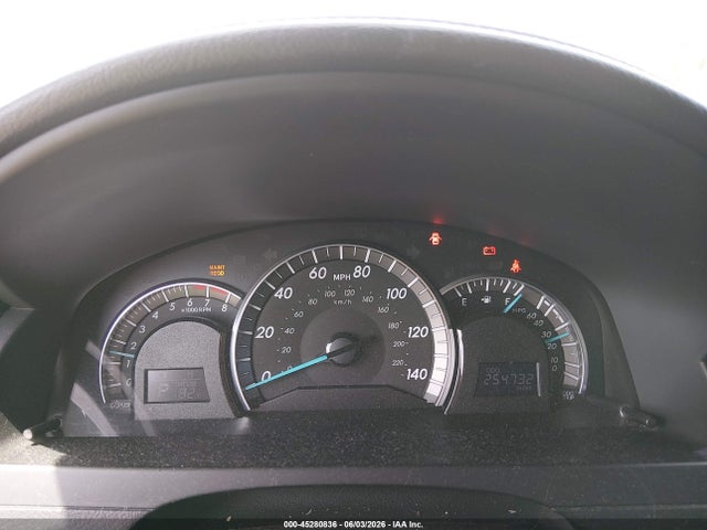 صورة 7 لـ 2013 Toyota CAMRY SE