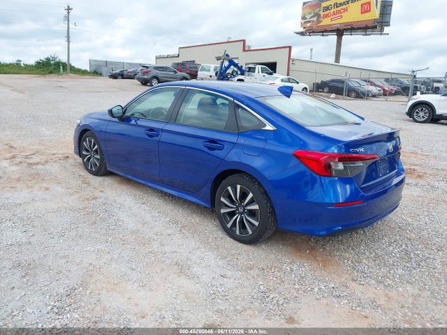 2024 Honda CIVIC EX photo 3