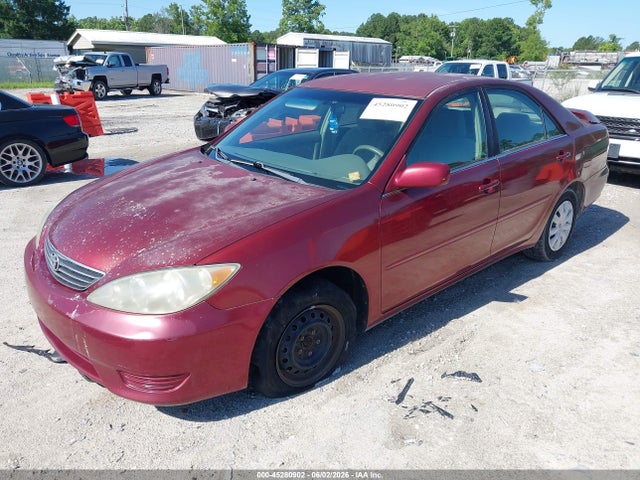 2005 Toyota CAMRY LE photo 2