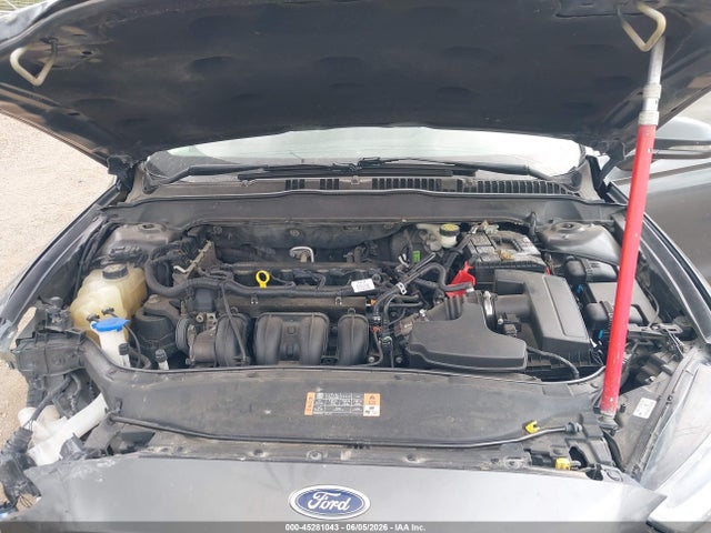 صورة 10 لـ 2016 FORD FUSION SE