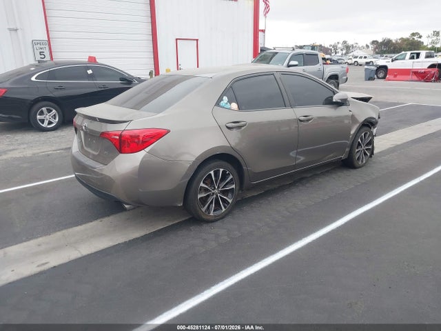 2019 Toyota COROLLA SE 照片 4