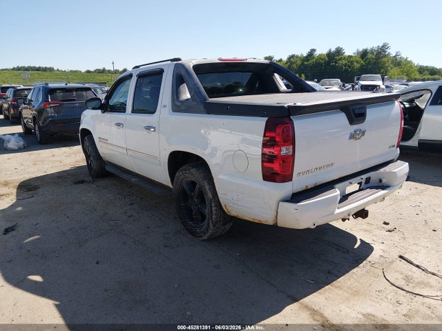 2010 Chevrolet AVALANCHE 1500 LTZ 照片 3