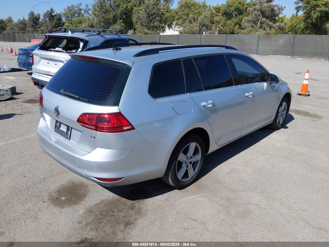 صورة 4 لـ 2015 Volkswagen GOLF SPORTWAGEN TDI S 4-DOOR