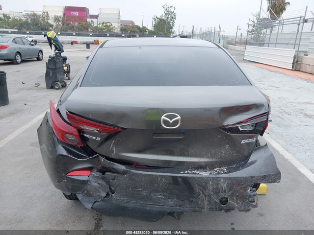 2017 MAZDA MAZDA3 SPORT 17