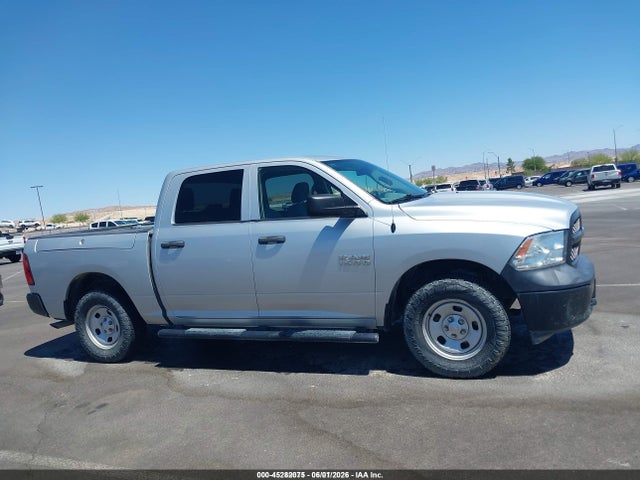 2017 RAM 1500 TRADESMAN 4X4 5'7 BOX — миниатюра 16