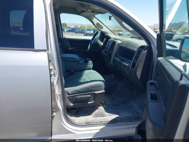 2017 RAM 1500 TRADESMAN 4X4 5'7 BOX — фото 5