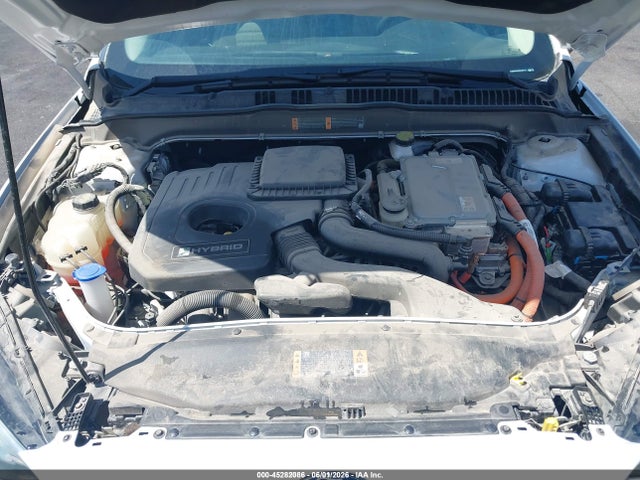 صورة 10 لـ 2018 FORD FUSION HYBRID S