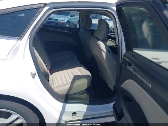صورة 8 لـ 2018 FORD FUSION HYBRID S