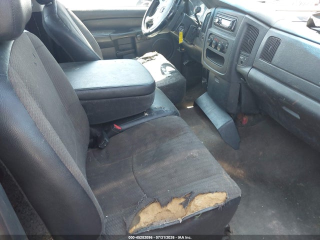 2002 Dodge RAM 1500 ST 照片 5