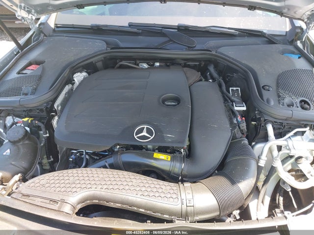 صورة 10 لـ 2022 Mercedes-BENZ E 350