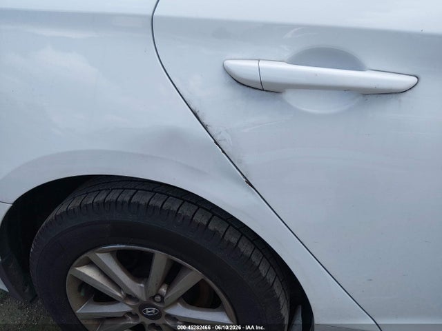 صورة مصغرة 15 لـ 2015 Hyundai SONATA SE