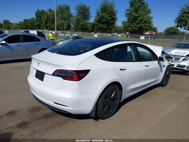 2022 Tesla MODEL 3 REAR-WHEEL DRIVE photo 4