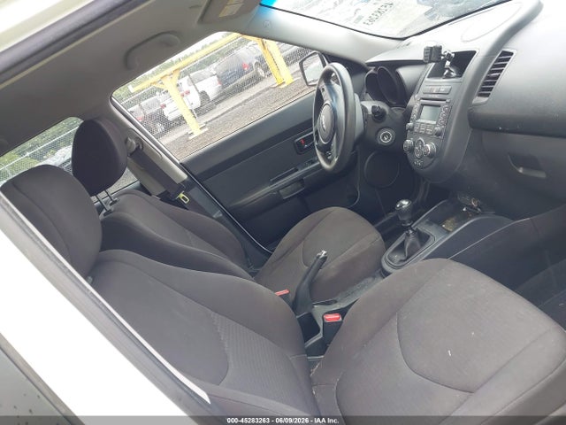 2013 KIA SOUL photo 5