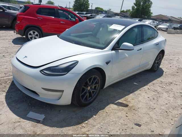 2021 Tesla MODEL 3 STANDARD RANGE PLUS REAR-WHEEL DRIVE — фото 2