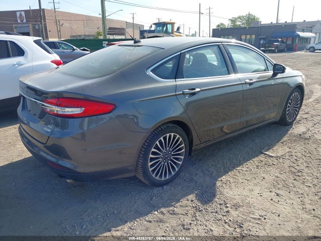 FORD FUSION SE - 4