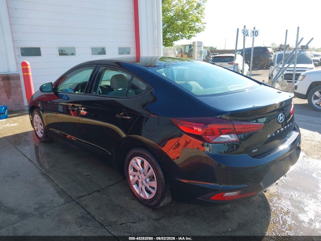 2020 Hyundai ELANTRA SE 照片 3