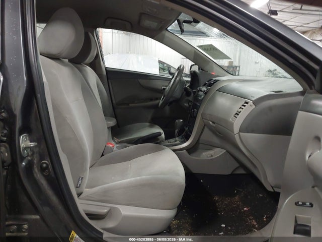 2010 Toyota COROLLA LE 照片 5