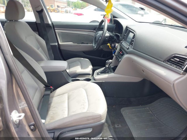 2018 Hyundai ELANTRA SEL 照片 5