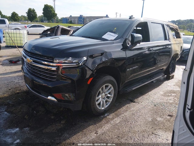 2023 CHEVROLET SUBURBAN 4WD LT 2