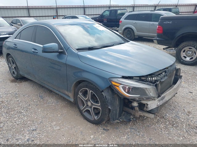 صورة 1 لـ 2014 Mercedes-BENZ CLA