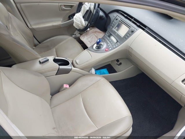 2012 Toyota PRIUS FOUR 照片 5