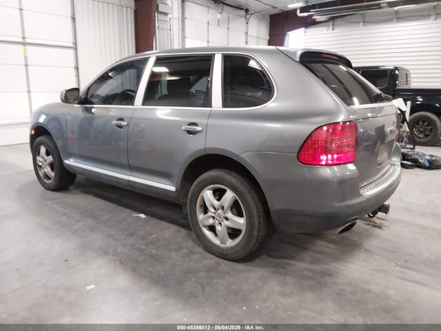 PORSCHE CAYENNE - 3