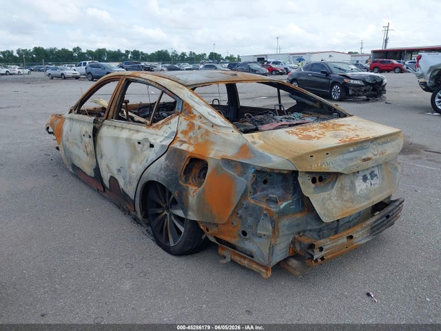 2019 NISSAN ALTIMA 2.5 SR 3